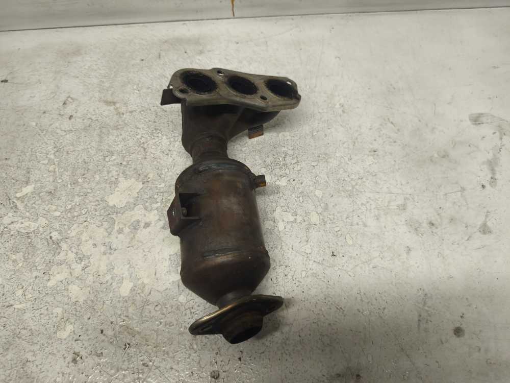 CATALYSEUR 1.0 CITROEN C1/ PEUGEOT 107/ TOYOTA AYGO - Vue 2